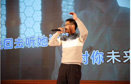 221737457361511.png 文艺表演4.png